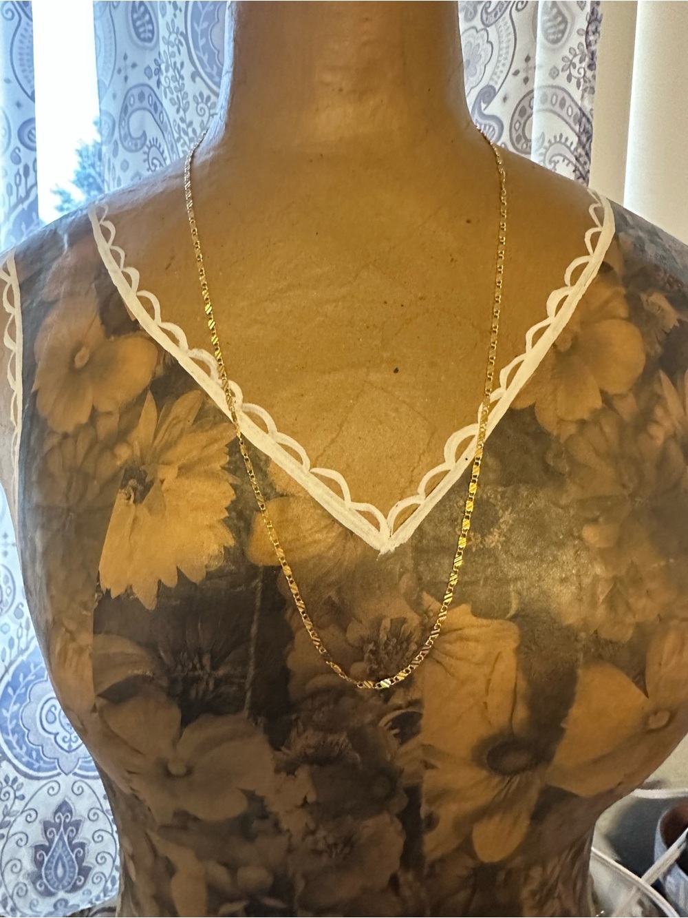 Women's Gold-Tone Figaro-Style Chain Necklace - Elegant Long Layer